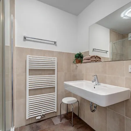 아파트 Residenz Am Balmer - Bs 55 Mit Wellnessbereich 밤